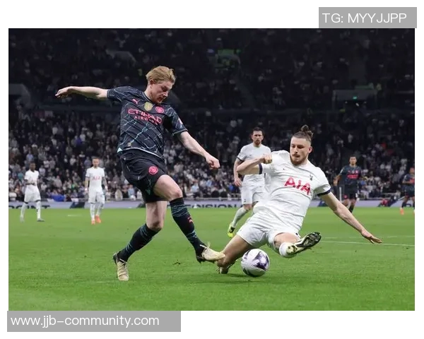 英超激战本菲卡与热刺平局红牌事件引发全场热议与十大精彩进球回顾