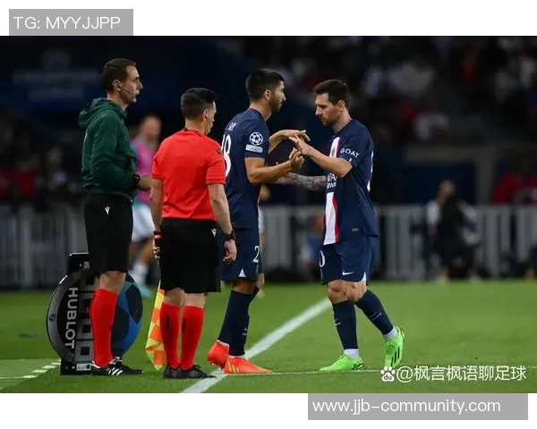 中超激战尤文与巴黎圣日耳曼握手言和红牌事件引发全场热议与转会传闻