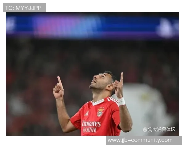 足总杯惊现经典对决里昂4-3逆转皇马帽子戏法引发争议判罚