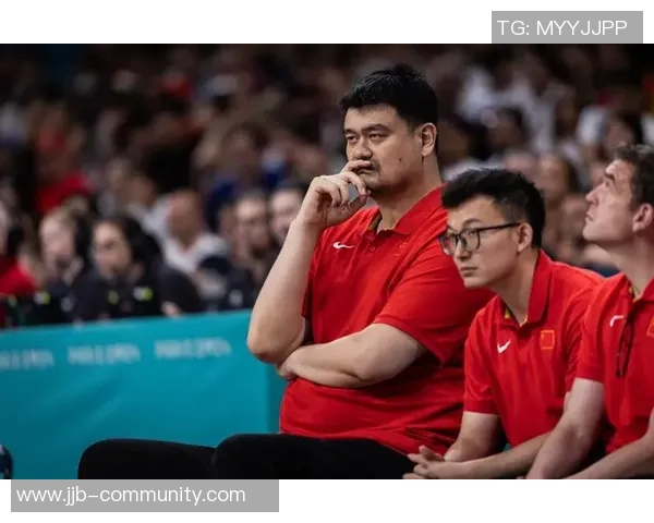 姚明与劳伦斯携手共创篮球与时尚的精彩瞬间视频回顾