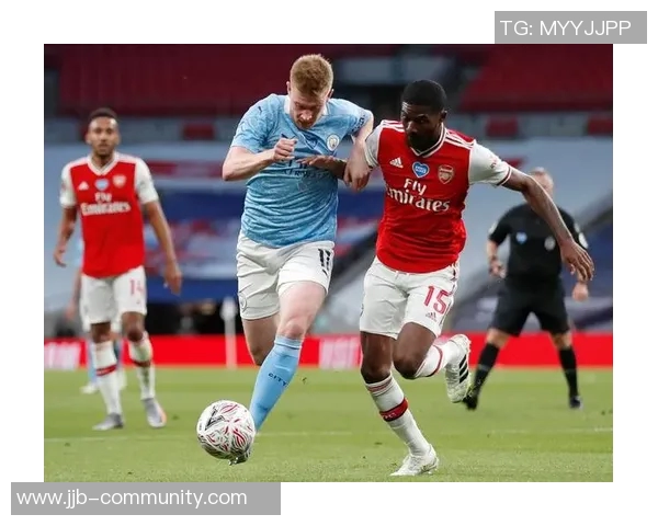 英超精彩对决尤文图斯逆转里昂补时绝杀引全场欢呼