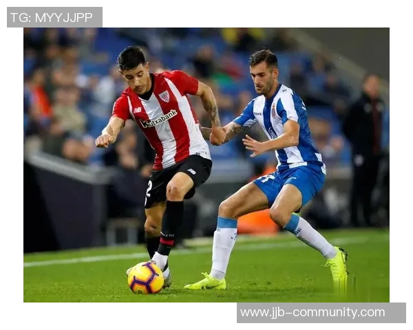 莱比锡小胜热刺红牌事件引发全场热议数据分析揭示比赛精彩瞬间 莱比锡小胜热刺红牌事件引发全场热议数据分析揭示比赛精彩瞬间