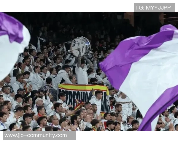 中超精彩对决皇马与那不勒斯激战成和帽子戏法瞬间引爆全场盛况回顾